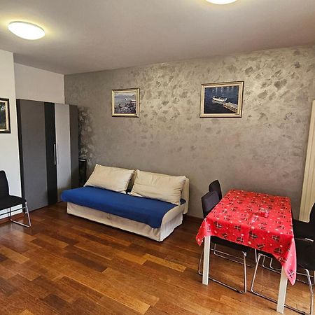 Ferienwohnung Apartman In Club Zagreb Exterior foto